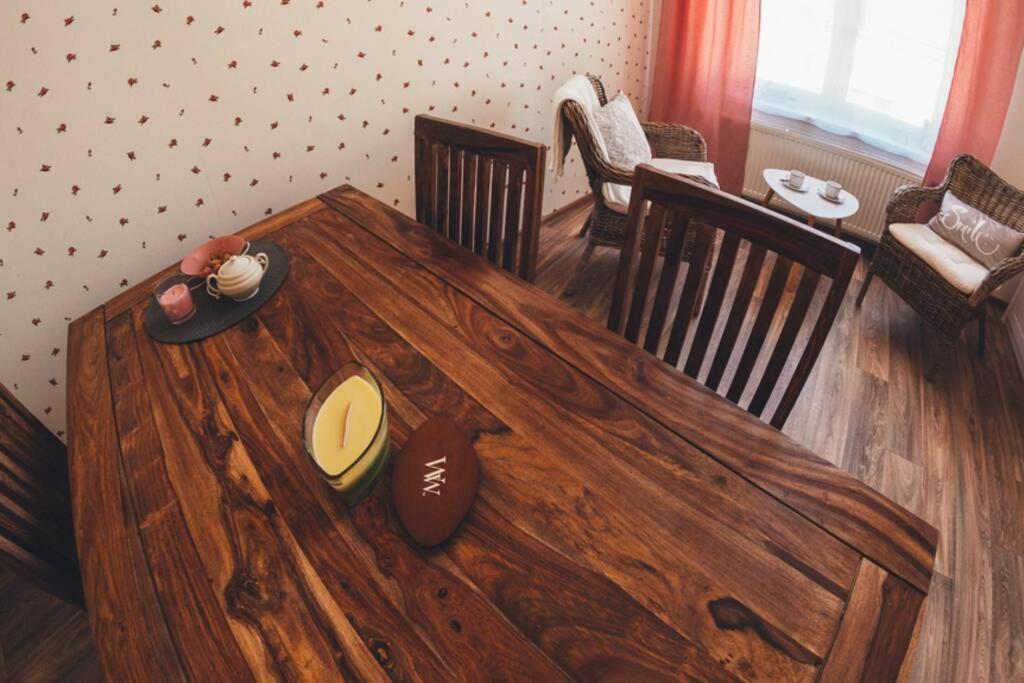 Stylovy Apartman V Centru Nachoda Luaran gambar